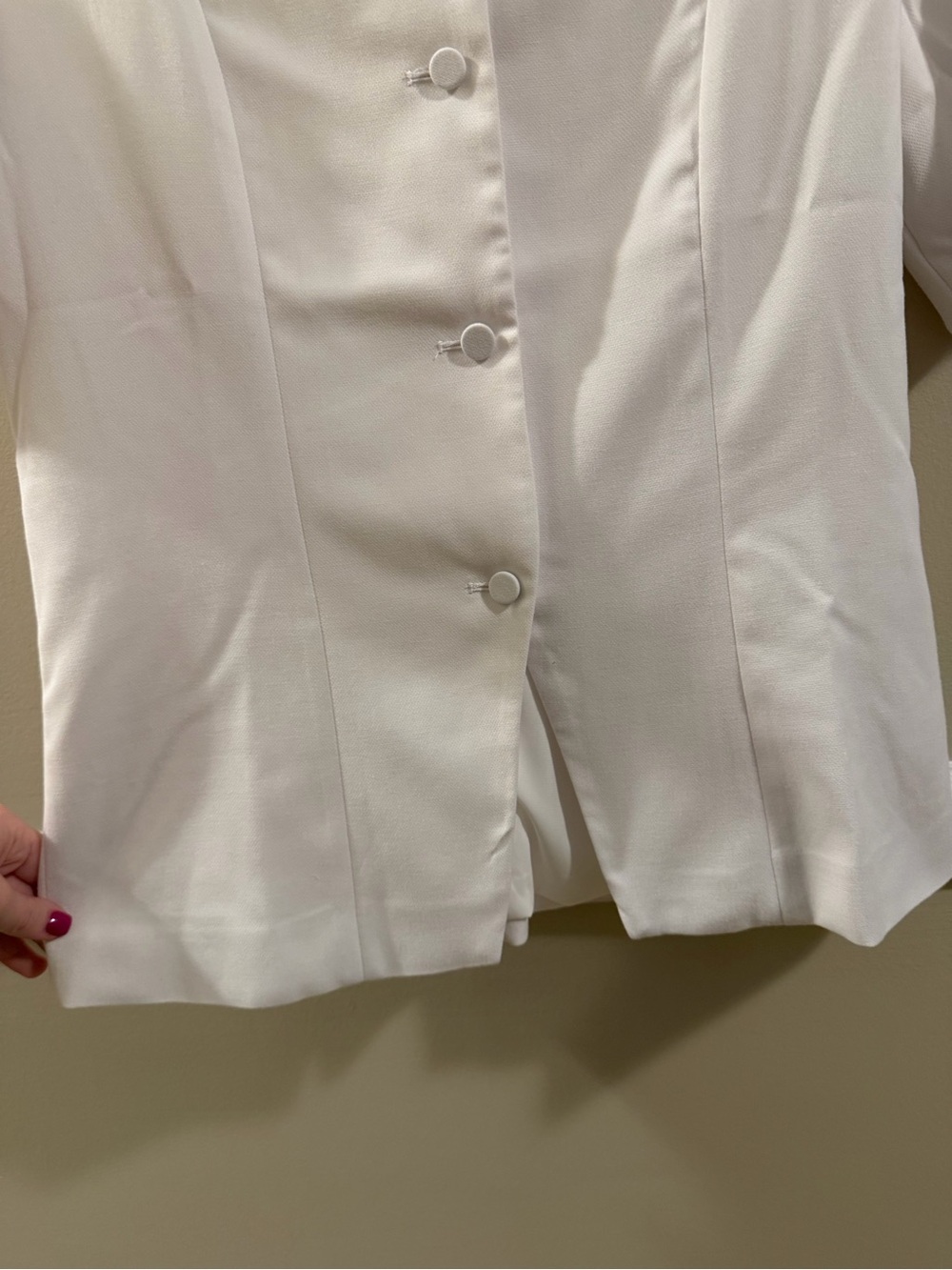 Abercrombie & Fitch Tailored White Short-Sleeve Button Down Vest - Picture 6 of 8